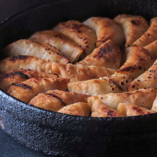 Hakata-style iron pot dumplings, 1 serving (10 pieces)