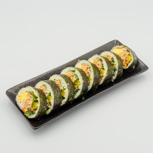 Tuna mayonnaise kimbap