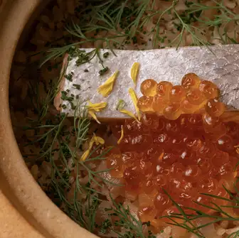 【炊きたてを愉しむ】厳選米を使用した土鍋ご飯！季節を味わう炊き込みご飯も◎