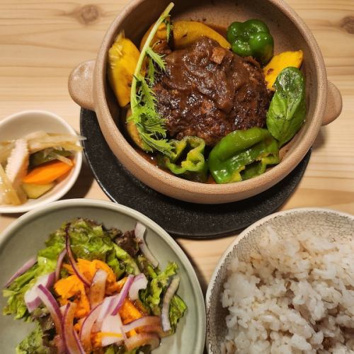 醗酵調味料を使用したこだわりメニュー
