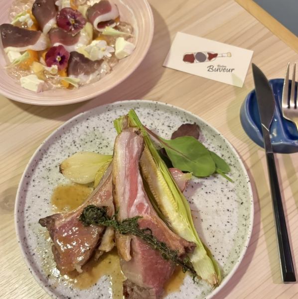 [Seasonal recommended menu] Roast lamb, homemade duck ham and seasonal fruit salad, etc.