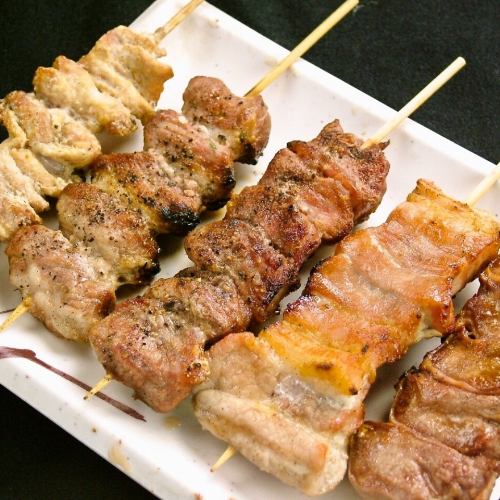 おまかせ串焼盛合せ　5本