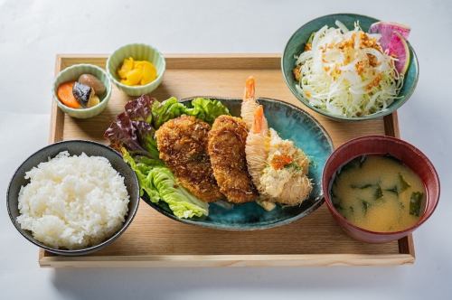 メンチカツ＆カダイフエビフライ定食～濃厚タルタルソース×トビコ添え～