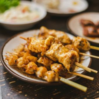 日～木限定『焼き鳥盛り合わせ食べ放題コース』定番料理8品含　2時間飲み放題付 4400円⇒3300円