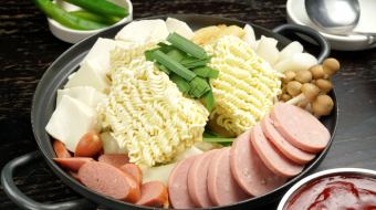 【歓送迎会・各種宴会】『プデチゲコース(全8品)』3300円(税込)お料理のみ