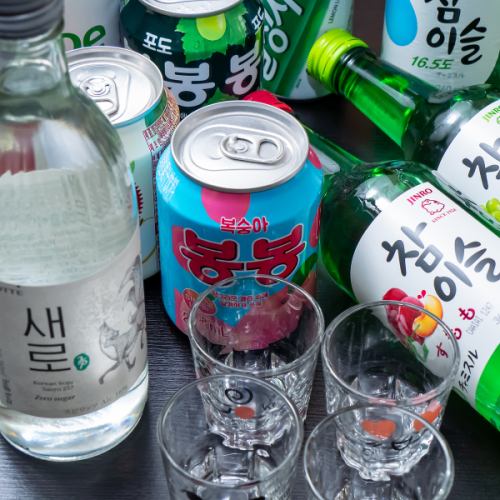 店内からも韓国の雰囲気を味わえる♪