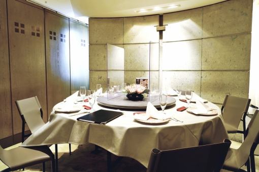 【感謝記念コース】フカヒレ、伊勢海老、アワビ、和牛など全8品 19,800円→13,200円（税サ込）