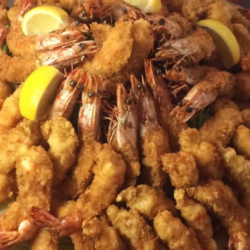 All-you-can-eat fried shrimp with heads!