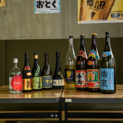 沖縄といえばやっぱり泡盛！豊富に取り揃えてます！