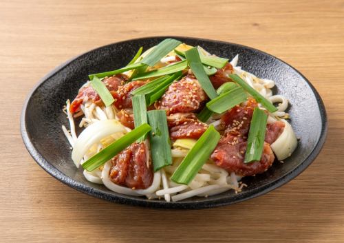 〆の焼きうどん