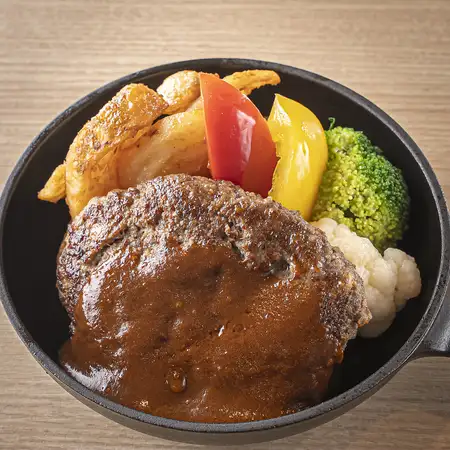 口で弾ける肉汁! 和牛ハンバーグステーキ