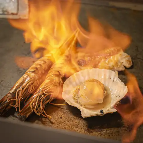 海の幸ええ感じに焼いてもうた