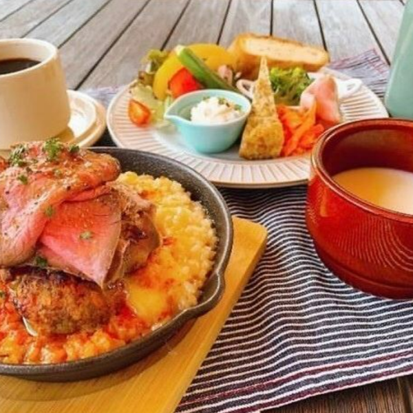 A hearty lunch menu~!A wide variety available♪