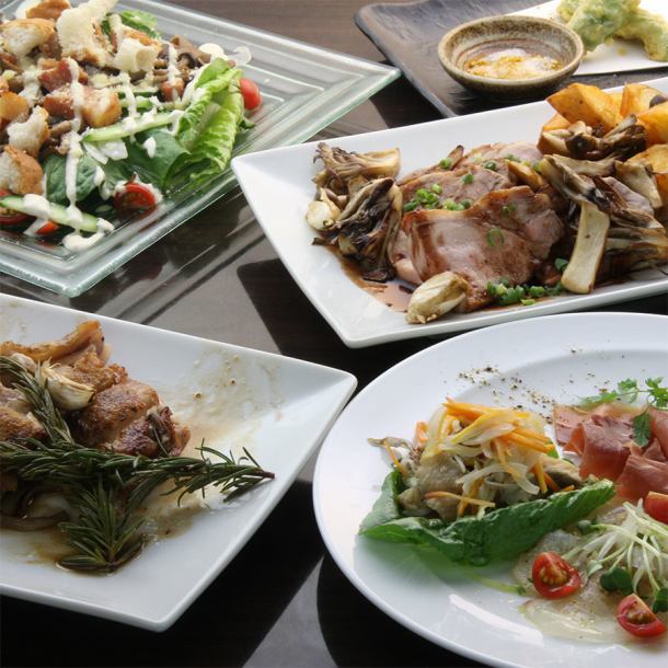 【各種コースと貸切予約も受付中♪】工夫を凝らした各種コースメニューをご用意しております。各種コースを取り揃えてお待ちしております♪また貸切は25名様(MAX30名様)~受付しております。お気軽にご相談ください(立食の場合、要相談)。