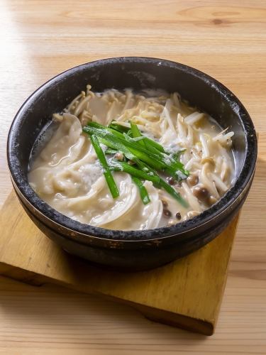 Hakata specialty cooked gyoza