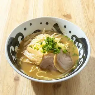 일품! 돼지뼈 간장라면