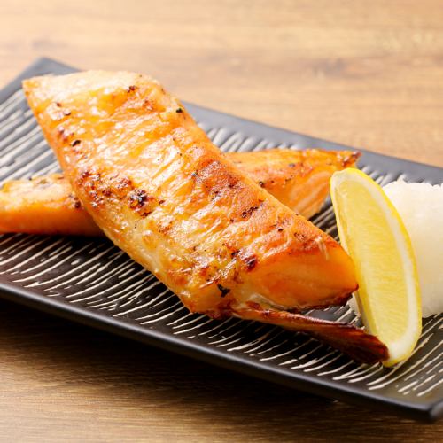Grilled salmon harass