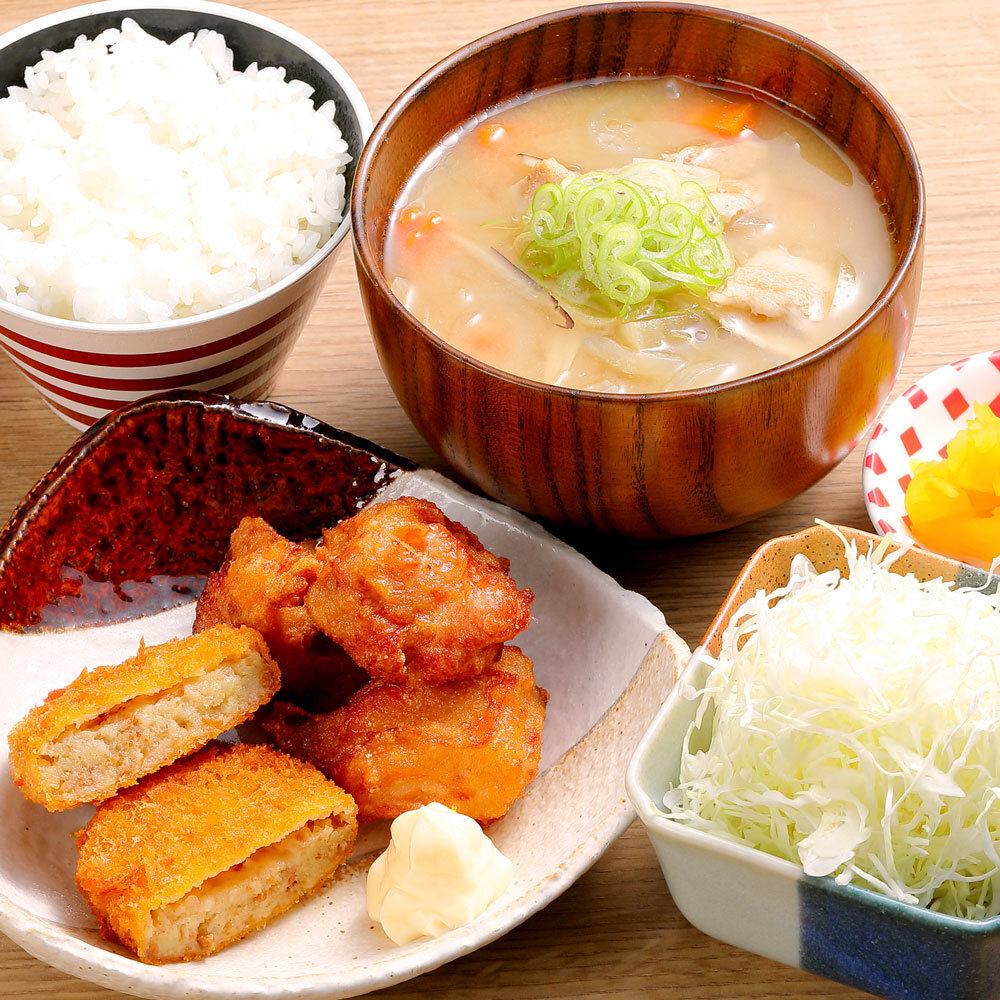 The ever-popular chicken croquette lunch!