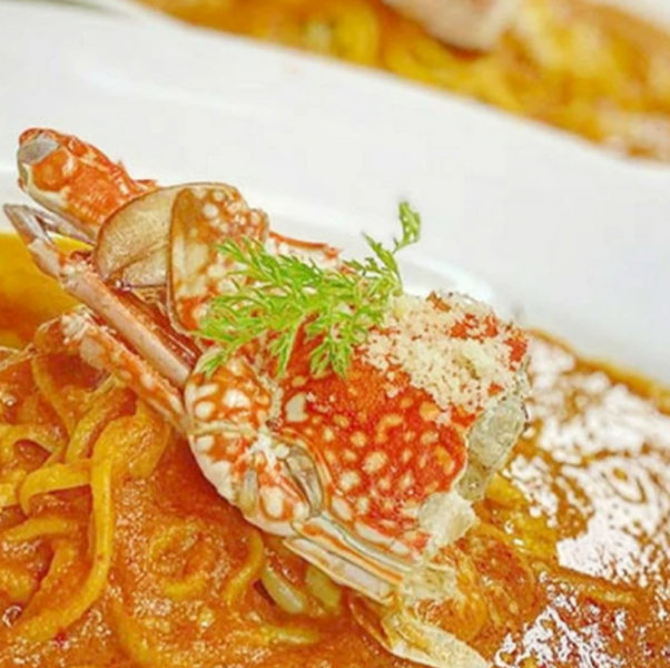 【女子会向けコース】Pasta de crab Lunch(名物!!渡り蟹パスタランチ)　2860円（税込）