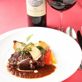 [Lunch] The most popular course: Barfleur, made with Chita beef and seasonal ingredients