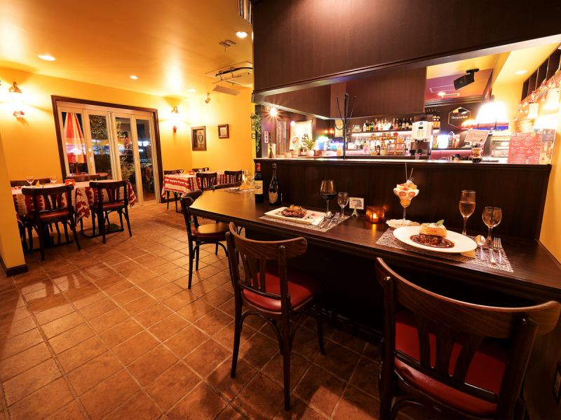 [From girls' nights to private parties] We can flexibly combine seats, so we can flexibly accommodate meals for 2 people or large groups! You can use it for a variety of occasions, such as with friends, on a date, or for a private party! Please feel free to contact us regarding private parties.