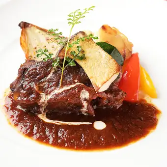 【ランチ】Chita Beef Lunch (知多牛ランチ）牛ほほ肉の赤ワイン煮込み（スープ付）