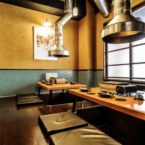 【個室のお席も◎】5名様～9名様までご利用可能な半個室のお席もご用意しております◎プライベート空間で仲間や友人との楽しいひと時を過ごすにはぴったりのお席となっております！ご予約はお早めに◎