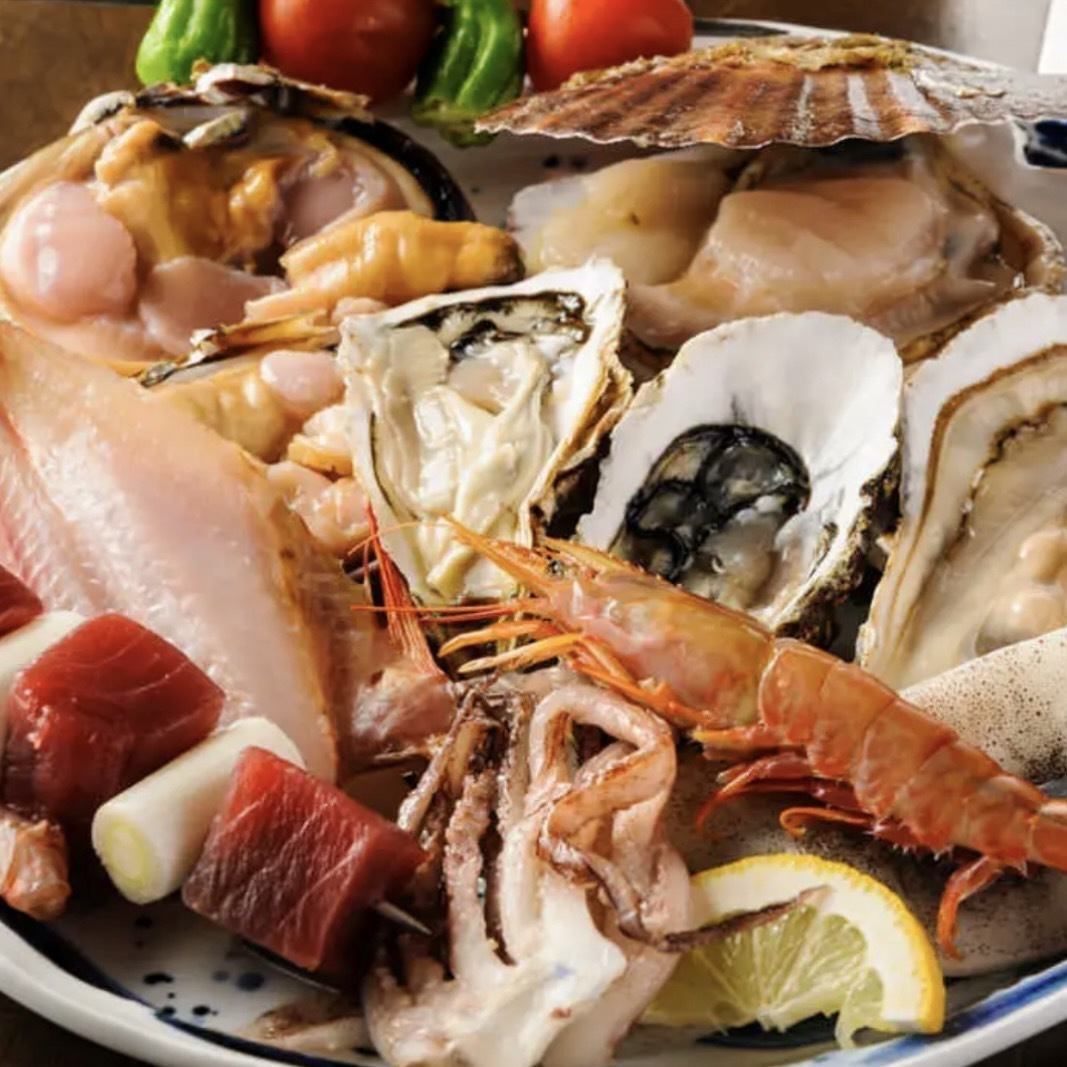 新鮮な海鮮類を使用したお料理を多数ご用意しております◎