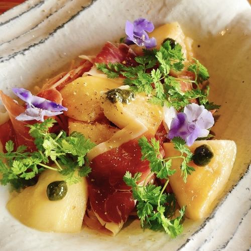 【夏】【アサリ】【ランチ】【ランチセット】桃と生ハムの冷製パスタ