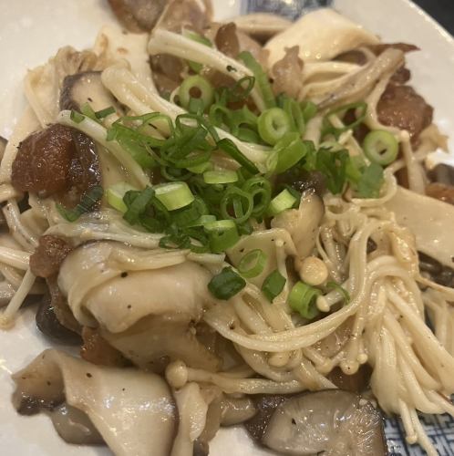 奶油烤四種蘑菇
