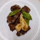 牛ハラミ肉の黒胡椒炒め