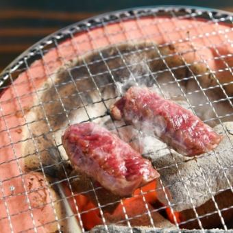 【ランチコース】釜炊きご飯・ハラミ食べ比べ・ホルモン2種・牛タンなど♪2500円