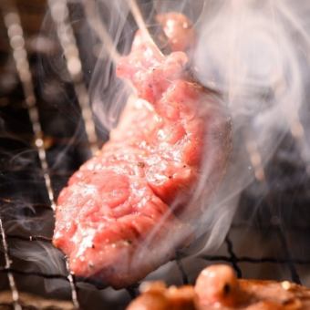 [90 minutes all-you-can-drink included] Popular menu items galore! Premium course with extra meat, 15 dishes in total, 6,578 yen (tax included)