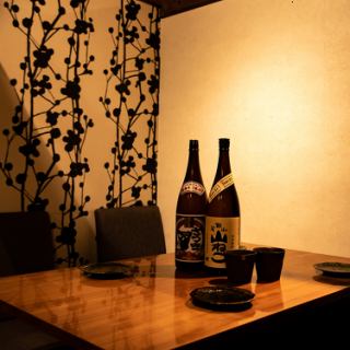 最大130名様までご利用可能な広々とした店内は、会社宴会や歓送迎会、打ち上げ、結婚式の二次会などに最適◎！店舗貸切のご予約も大歓迎です！お気軽にお問い合わせください。