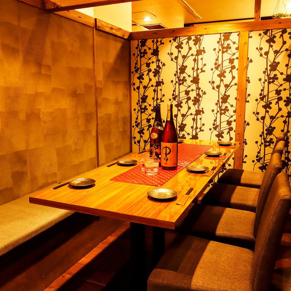 和情緒漂う店内は、2名様～団体様まで個室でご案内！
