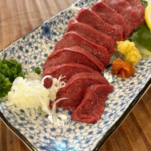 馬刺し