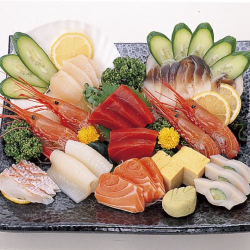 Assorted sashimi for 3-4 people