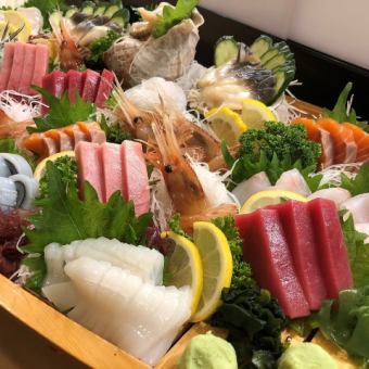Sushi, sashimi, ceramic grill (spring-autumn), hot pot (winter) 4 dishes in total [Premium course with emphasis on quality 22,000 yen] (tax included, food only)
