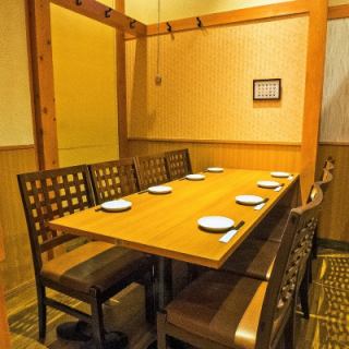 [Completely private room 1] Completely private room seating for 6 people! We have a total of 2 rooms available! Perfect for various banquets.