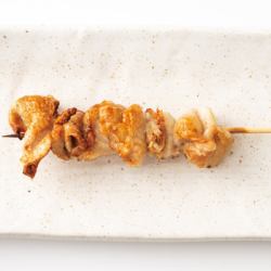 Skin skewer (1 skewer)/Gizzard skewer (1 skewer) each