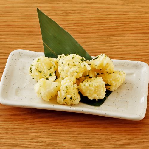 Salted seaweed and yam tempura