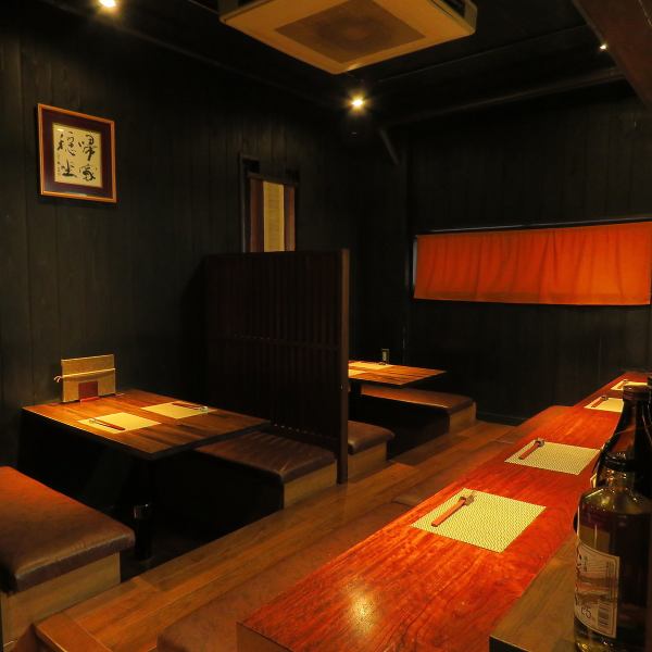 Our restaurant boasts a healing space.The warmth of wood makes me feel relaxed.Everyone such as a couple and friends group gets popular.Please enjoy our seasonal cuisine and attentive sake.