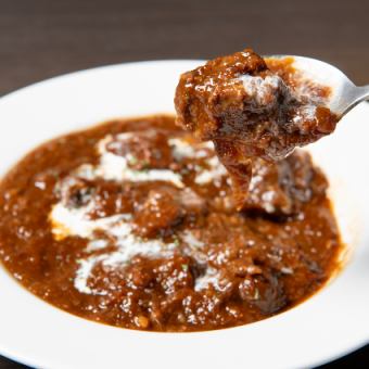 《飲み放題付き》【満腹コース】上物焼肉やホルモン、あか牛ビーフシチューなど全15品のプラン