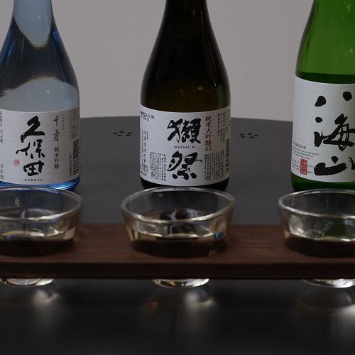 Tasting of 3 types of sake