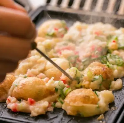 【Osaka Specialty】Takoyaki Making Experience／【大阪名物】たこ焼き作り体験