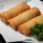 Homemade spring rolls (1 piece)