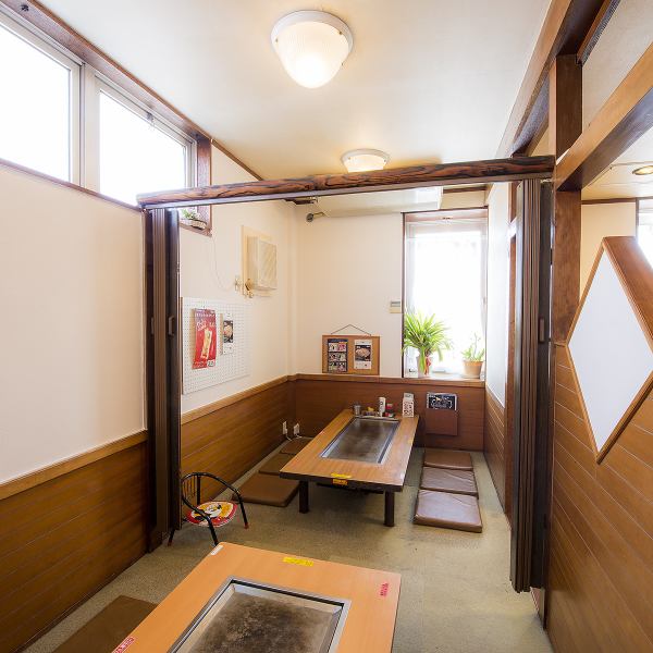 The tatami room can accommodate from 2 to 16 people! It is a perfect seat for families with children, girls' night out, and various banquets. Enjoy each dish, including Tokugawa's proud okonomiyaki. Courses are also available, and all-you-can-drink options are also available. Please relax in our spacious tatami room!