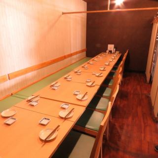 We also have private rooms with tables!