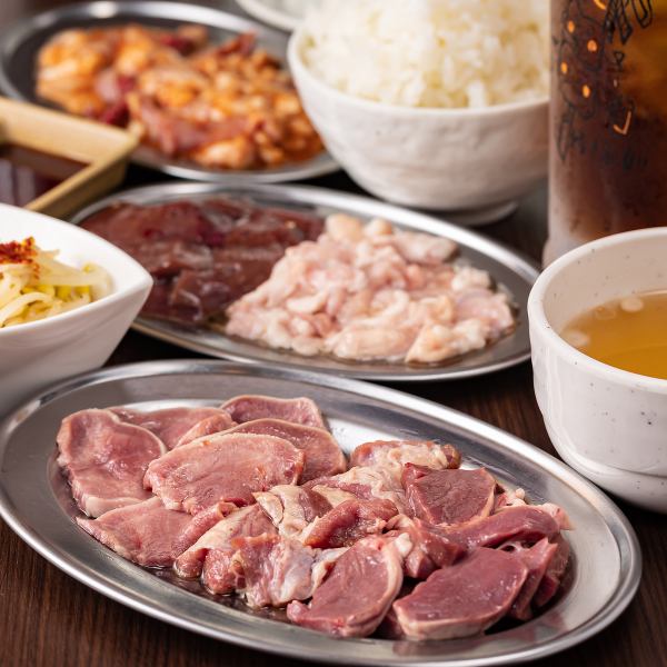 選べる炭火焼肉ランチ1000円～！！
