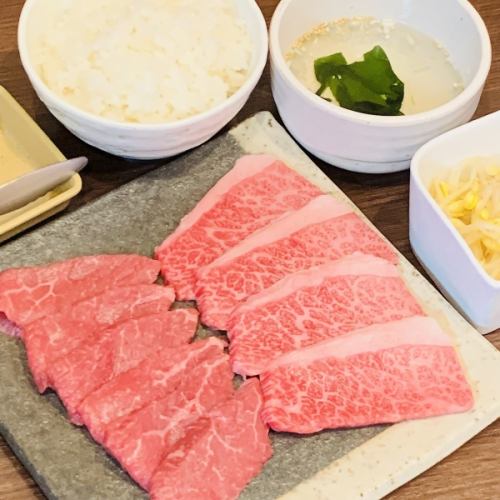 ランチ限定！和牛上カルビ＆和牛赤身 焼肉定食 1800円！